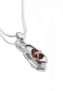 Borostyánköves ezüst papucs medál p-3419 - 