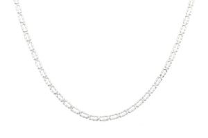 Ezüst nyaklánc préselt elegánsan díszített szögletes - 