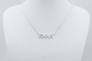 Neves nyaklánc választható névvel ezüstből - 